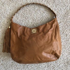 Price DRASTICALLY Reduced! Fabulous Vintage ⭐️Tory Burch⭐️ Leather Hobo Bag!